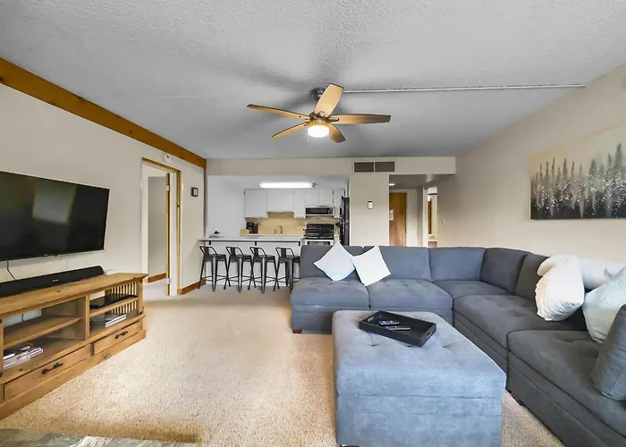 Apartment Sh404 Summit House
